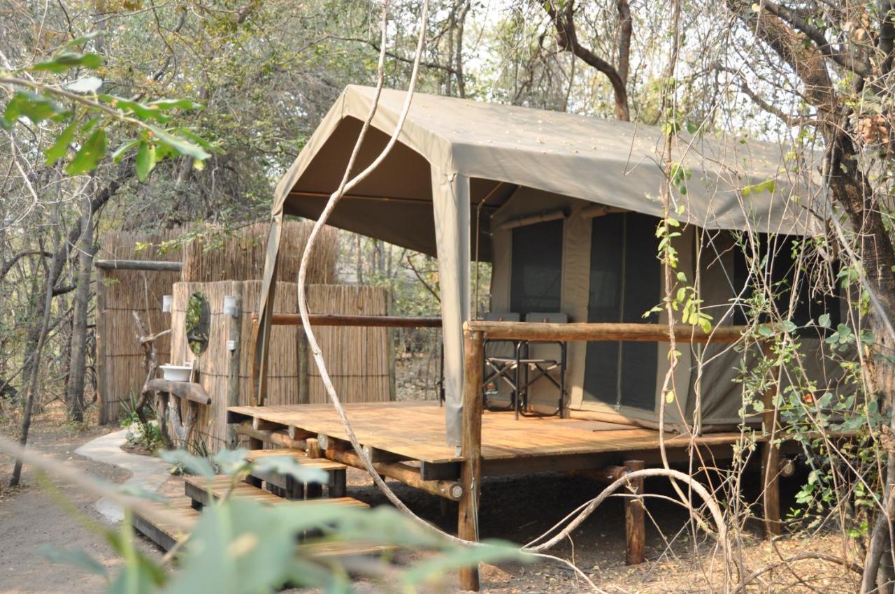 Askiesbos - Samochima Bush Camp Shakawe Buitenkant foto