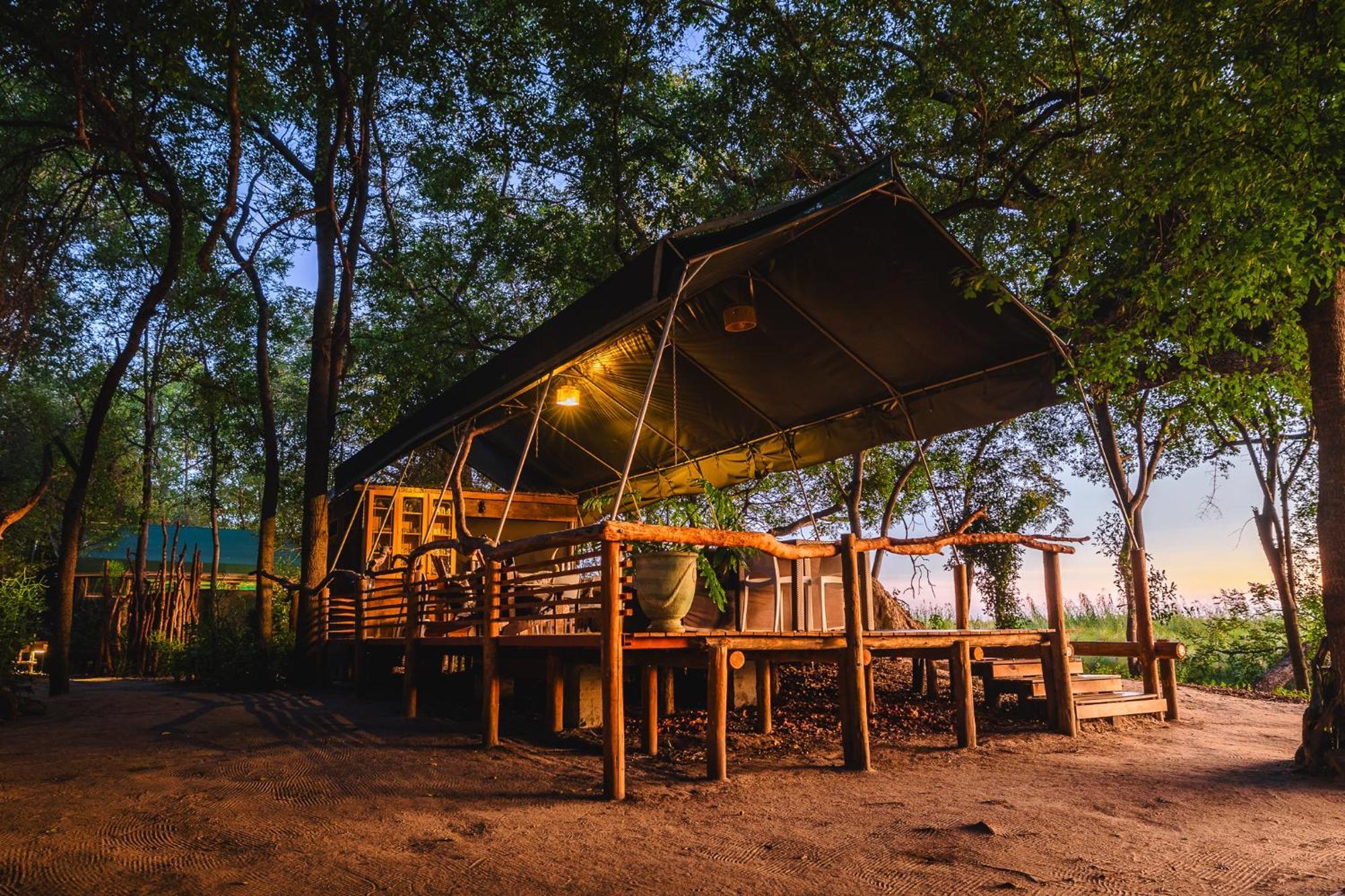 Askiesbos - Samochima Bush Camp Shakawe Buitenkant foto